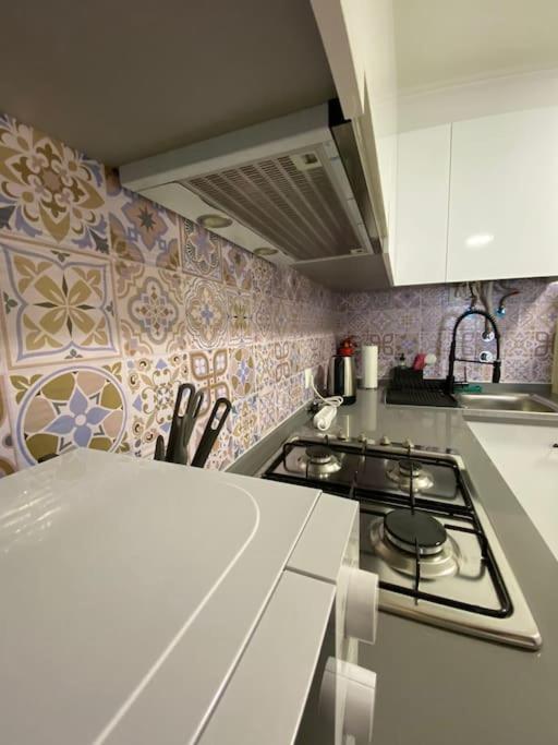 Artistic Digital Getaway - Patio & Great Location! Apartment ลิสบอน ภายนอก รูปภาพ