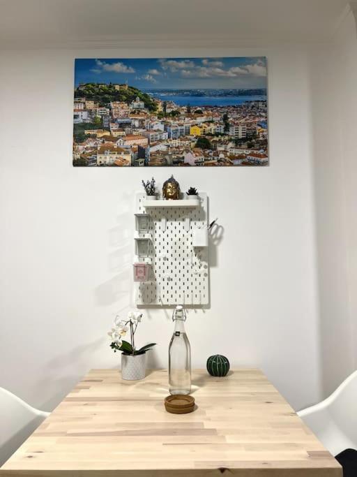 Artistic Digital Getaway - Patio & Great Location! Apartment ลิสบอน ภายนอก รูปภาพ